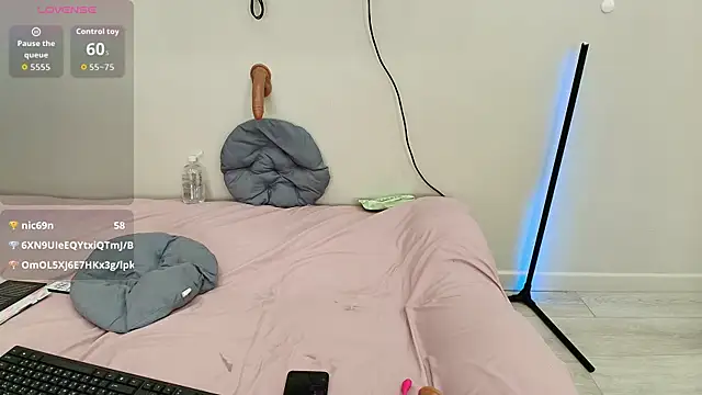 bettyboom_'s Live XXX Chat