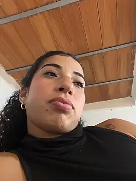 Miily_0's Live XXX Chat