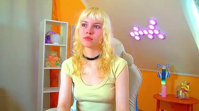 HannahHollisn Live XXX chat