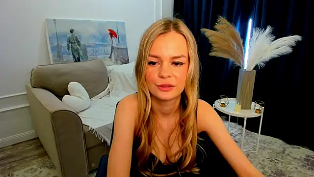 Chatroom XXX en direct de MidnighteAura