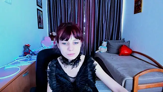 MiniLysii's Live XXX Chat