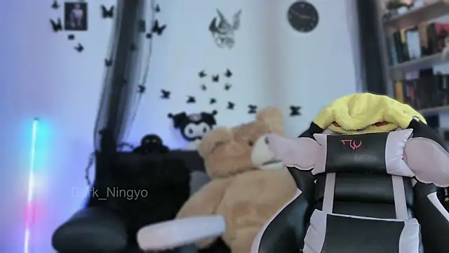 Chat XXX en directo de Dark_ningyo1