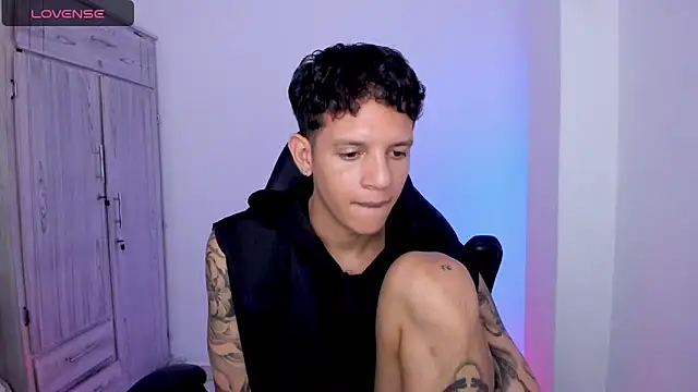 Chat XXX en directo de tylernova