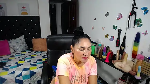 Živý XXX chat mature_bigboobs10