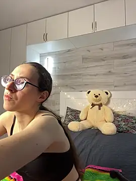 MartiniiSelenna's Live XXX Chat
