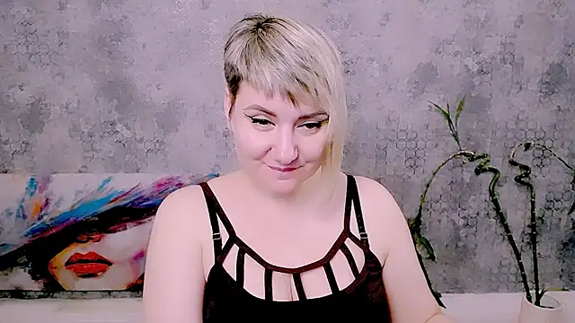 Djullia – Naživo XXX chat
