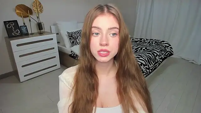 Erica_Kiss Obrolan Langsung XXX