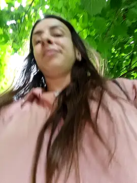GroaningJute XXX чат на живо