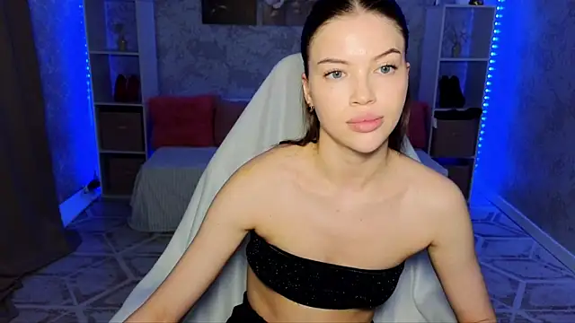EmmyMills Live XXX-Chat