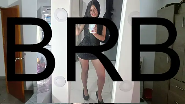 samantha_shines Adlı Modelin Canlı XXX Sohbeti
