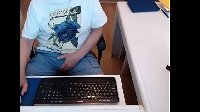 dutchpornkingのライブXXXチャット