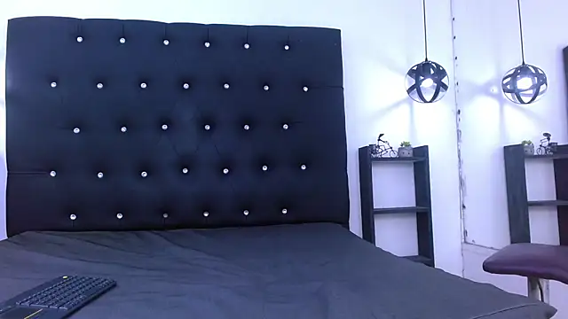 Živý XXX chat Dannesh_