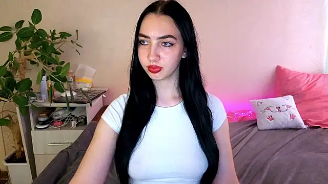 WildKittenX_ – Live XXX-chat