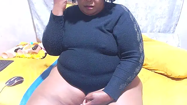 MatureBootyBabe4Uxx Chat XXX live