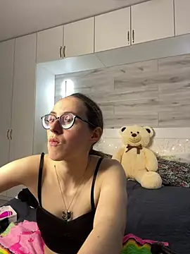 MartiniiSelenna's Live XXX Chat