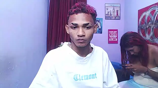 Chatroom XXX en direct de black_twinks