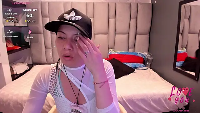 Abril_Fox__ 라이브 XXX 채팅