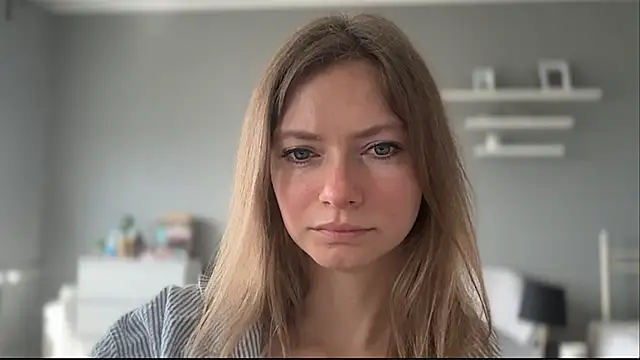 MillieShown Live XXX chat