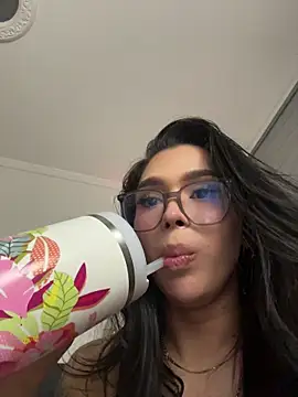 Samantha_Bernardo Chat XXX live