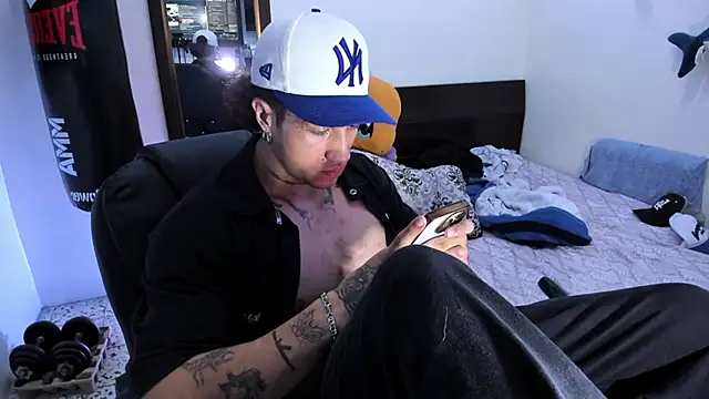 Bull__fit Chat XXX in diretta