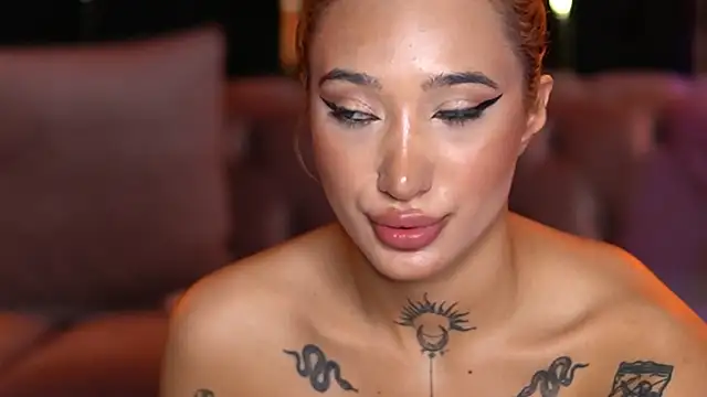 Chat +18 de SiennaJayden ao vivo