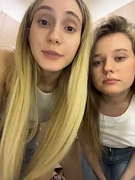 Pink_Kiss live XXX chat