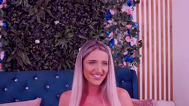 Chat XXX ao vivo de CherryMuse_