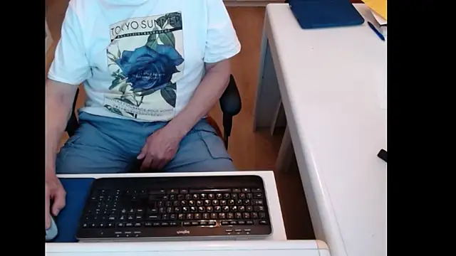 dutchpornking's Live XXX Chat