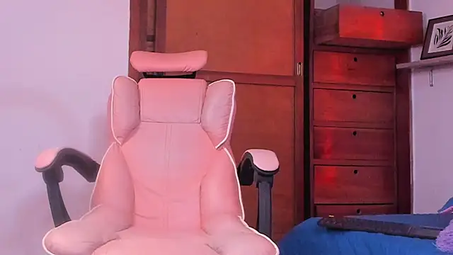 Dante_Fire_ Chat XXX in diretta