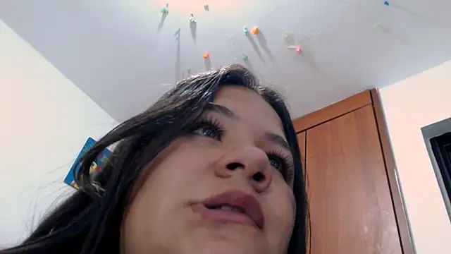 Van3orgasm4me's Live XXX Chat