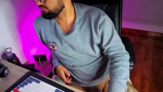 Chat XXX en directo de Ernesto-Rodriguez82