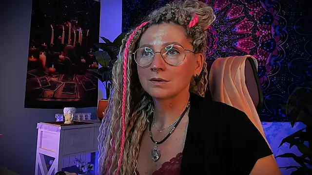 Онлайн чат XXX UmaSpace