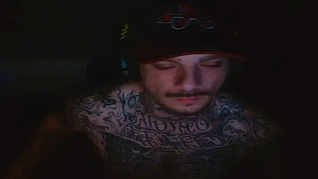 Czat XXX na żywo – DADDY_KANE8---