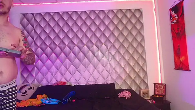 CoupleSwingerLatin's Live XXX Chat