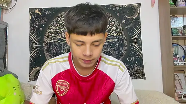 Andy_Belier23 Obrolan Langsung XXX