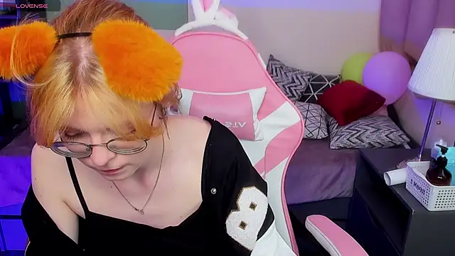 FoxxyyPolly লাইভ XXX চ্যা ট
