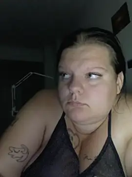 BadMommyyyyy's Live XXX Chat