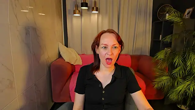NikaGentle's Live XXX Chat