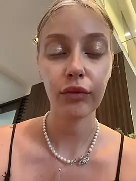 onlyjolyn Obrolan Langsung XXX