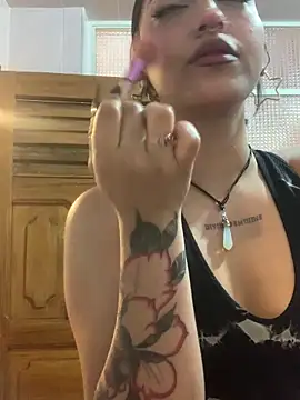 LilithMonette Adlı Modelin Canlı XXX Sohbeti