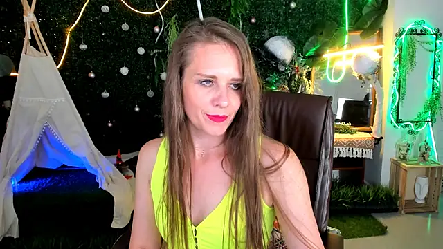 EmiliaBedy's Live XXX Chat