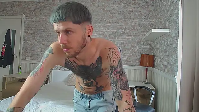 Chatroom XXX en direct de JonahShaw