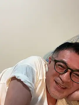 vansumi 现场XXX聊天
