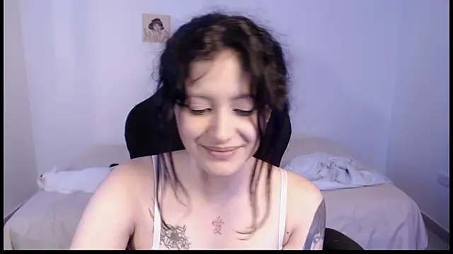 lizzy-c-e-e Chat XXX in diretta