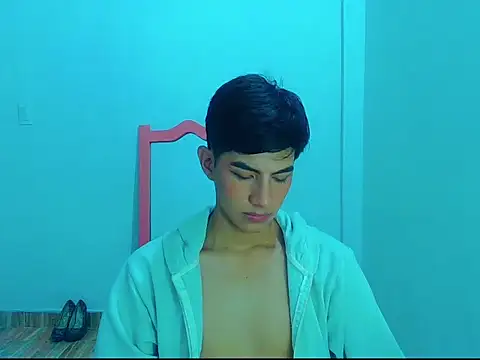 phuwin_bj 即時 XXX 聊天