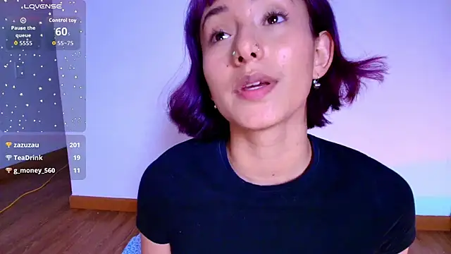 tati_cardenas' Live XXX Chat