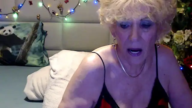 HappyWomanOn Live XXX-Chat