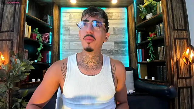 Chat +18 de Donovan_Desmond ao vivo
