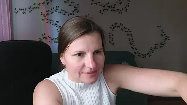 Mirabelle_Velvet's Live XXX Chat