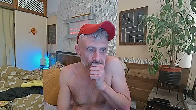 your-new-hoT-uncle 라이브 XXX 채팅